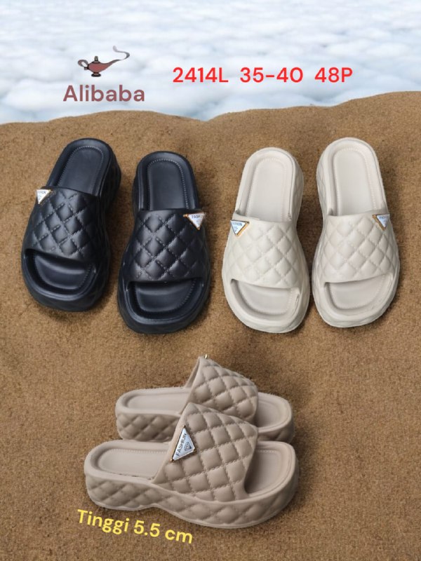 Sendal Wedges Slipper Wanita Karet